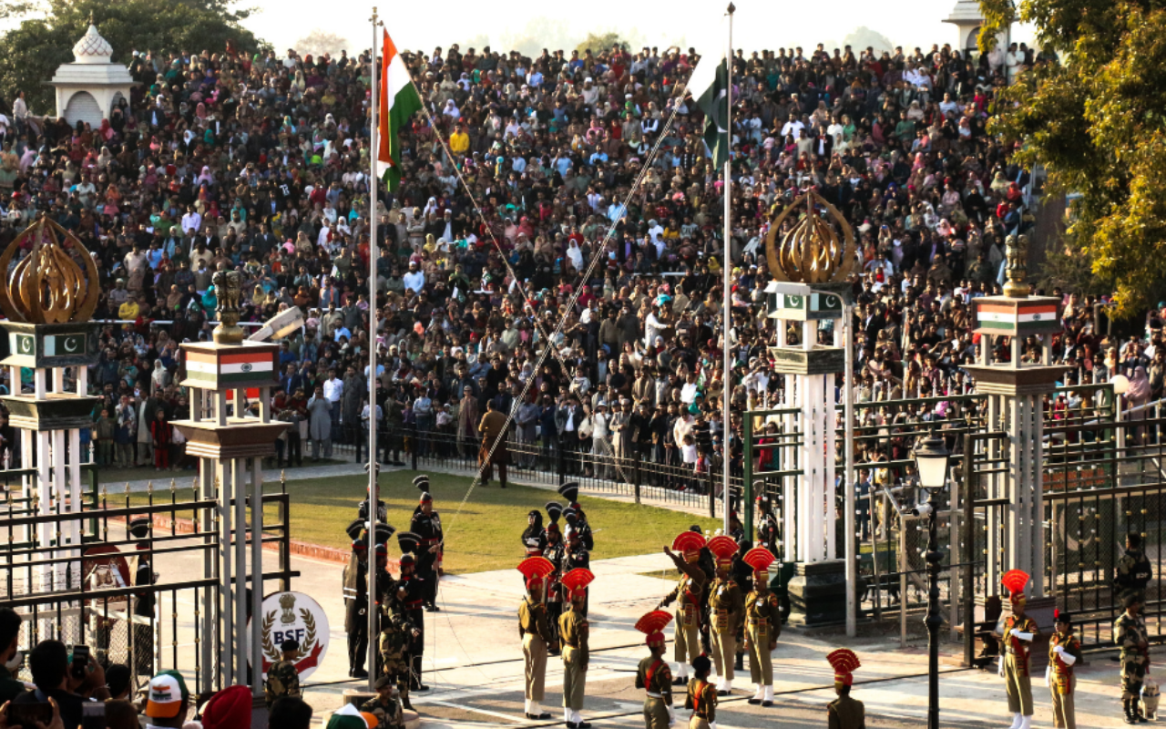 Witness the grandeur of the Beating Retreat ceremony at the Wagah Border