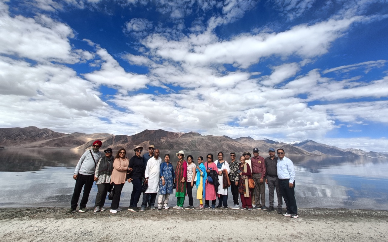 Experience the Magic of Pangong Lakes Ever Changing Hues